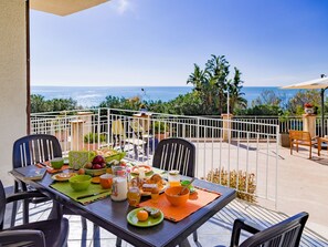 Outdoor dining - Appartement in Sciacca mit Terrasse und Grill und Meerblick by Interhome (Sciacca)