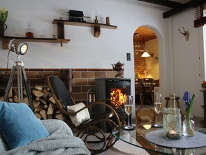 Interior - Am Wald gelegenes Ferienhaus "Wolf" mit Kamin by Interhome (Bad Elster)