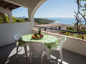 Outdoor dining - Appartement in Sciacca mit Terrasse und Garten by Interhome (Sciacca)