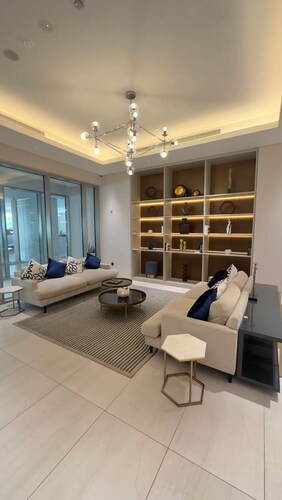 Cozy 1-bedroom apartment in excellent view near dubai mall , burj khalifa