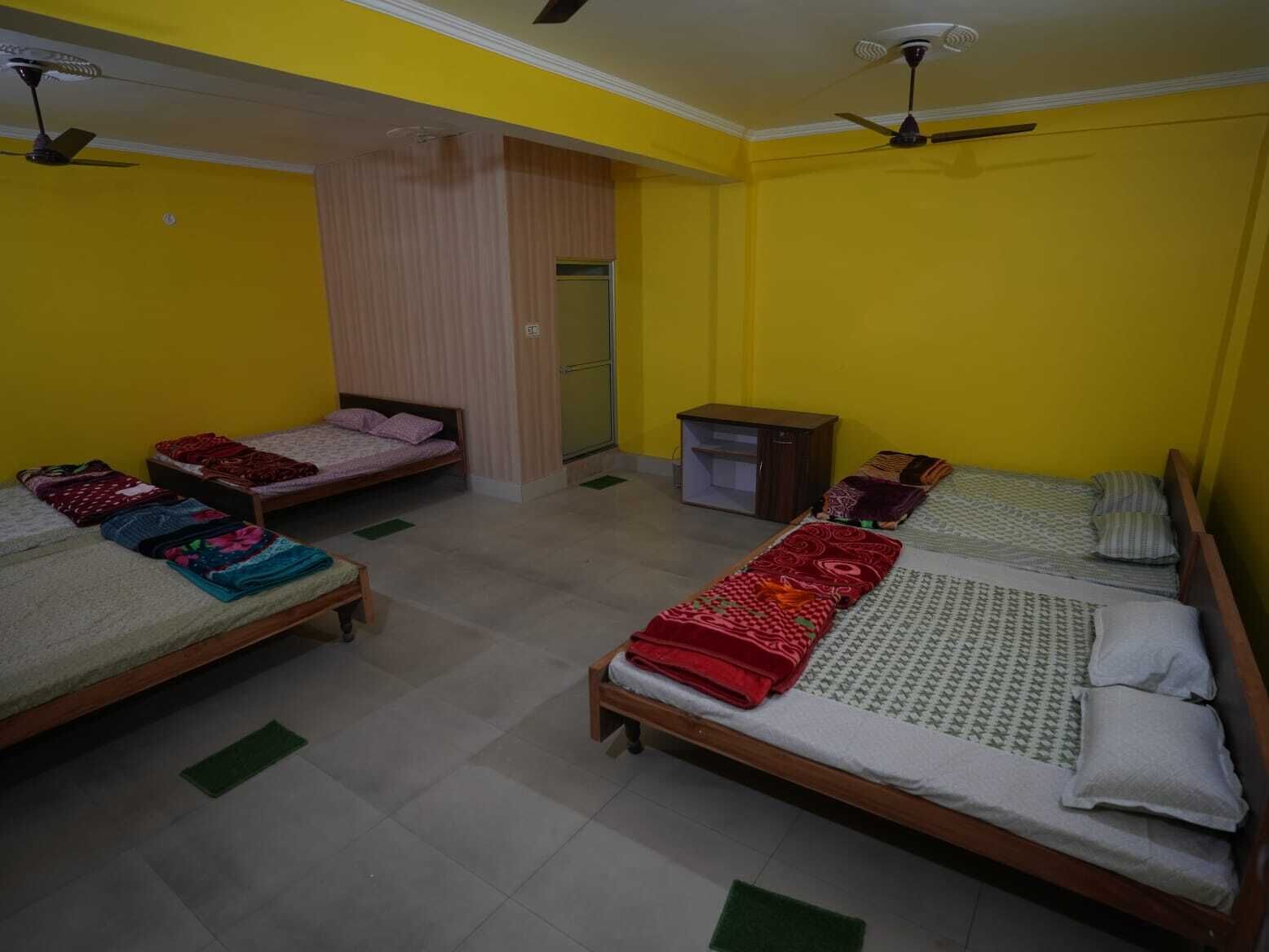 م ساحة عمل للكمبيوتر المحمول وواي فاي مجانًا