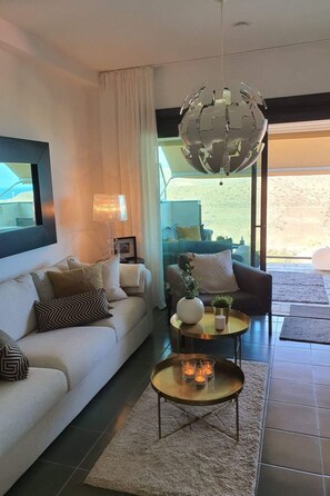 TV - Wohnung mit Wasserblick by Interhome (Arguineguin)