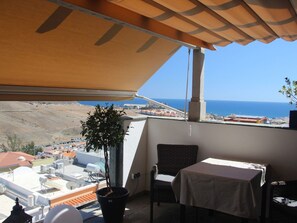 Outdoor dining - Wohnung mit Wasserblick by Interhome (Arguineguin)