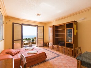 Internet - ZWEIZIMMERWOHNUNG 5 PLÄTZE by Interhome (Selinunte)