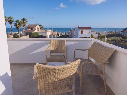 Wohnung 'Weiße Villa al Mare by Interhome