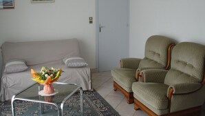 Unclassified image, 4 of 25, button - "Pavillon" mit eigenem Parkplatz by Interhome (Hauteville sur Mer)