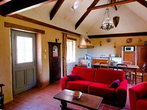 TV, fireplace - Le domaine des roseraies, Unterkunft Maupassant by Interhome (Isigny-sur-Mer)