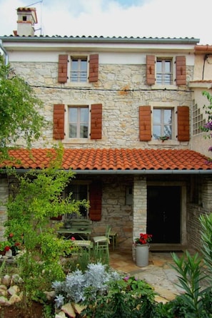Exterior - 'Adri' mit Wasserblick by Interhome (Medulin/Ližnjan)
