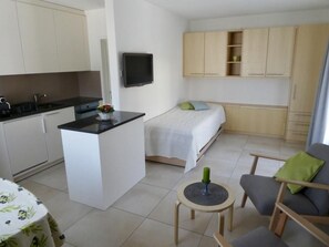 Internet - Casa Rocca Bella C by Interhome (Ascona)