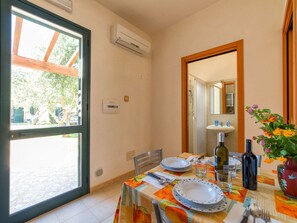 Dining - Villetta Bungalow by Interhome (Marsala)