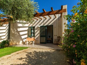 Outdoor dining - Villetta Bungalow by Interhome (Marsala)
