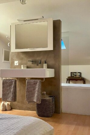 2 Schlafzimmer, Internetzugang
