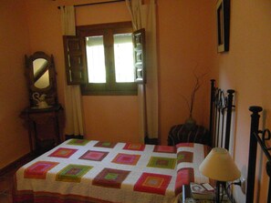 Internet - mit umzaunten Garten und privat Pool in der Nähe von Granada by Interhome (Orgiva)