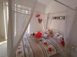 Room - Liebesnest by Interhome (Locarno)