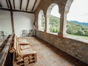 Terrace/patio - Casa Rural "El Callís" mit Bergblick by Interhome (La Vall de Bianya)