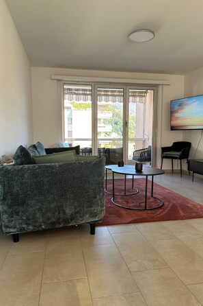 TV - Residenza Arazzo by Interhome (Minusio)