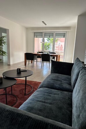 TV - Residenza Arazzo by Interhome (Minusio)