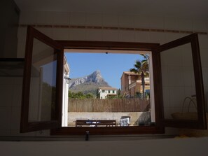 Interior - Romantisches Ferienhaus am Meer by Interhome (Betlem)