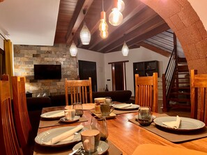 Dining - Casa Árbol del Fuego by Interhome (El Mojon)