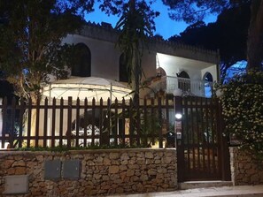 Exterior