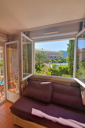 Interior - Golf de ST Tropez ,Wohnung mit Balkon by Interhome (Les Issambres)