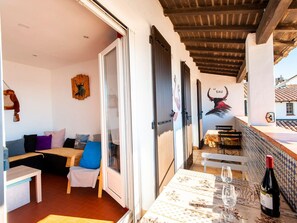 Outdoor dining - "Le Tau" mit Balkon by Interhome (Saintes Maries de la Mer)