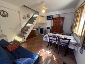 TV - 'Marcantonio' mit Privatparkplatz by Interhome (Castellammare del Golfo)