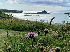 Beach - 8 bis 10 pers. Strände , GR zu Fuß by Interhome (Cancale)