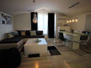 Living area - "Evelin" direkt am Strand by Interhome (Novi Vinodolski)