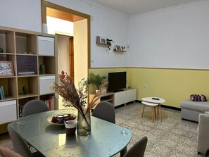 Interni