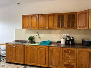 Fridge, microwave, oven, cookware/dishes/utensils - Edara Home - Haus mit privatem Garten by Interhome (Galdar)