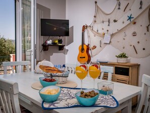 Dining - in Castellammare Del Golfo mit Großem Garten und by Interhome (Castellammare del Golfo)