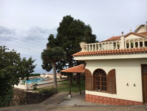 Exterior - Wohnung mit Panoramaterrasse, Grill und Pool by Interhome (Tamaide)