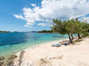Beach - Apartment Sinaja by Interhome (Trogir/Okrug Donji)
