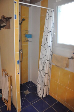 Towels - les amandiers by Interhome (Aups)