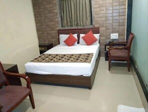 Deluxe Room | Free WiFi