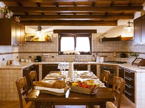 Dining - Villa in Alcamo mit privatem Pool und Garten by Interhome (Alcamo)