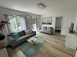 TV - Casa Cristina by Interhome (Ascona)