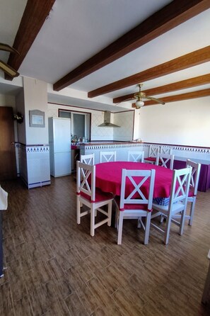 Dining - Villa "Casa Medina Güevejar" by Interhome (Güevéjar)