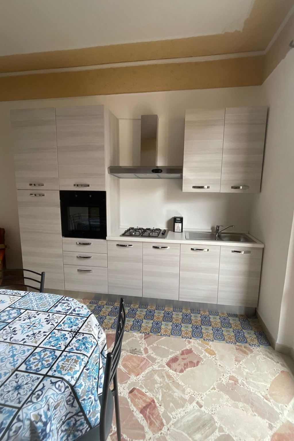 Fridge, microwave, oven, cookware/dishes/utensils