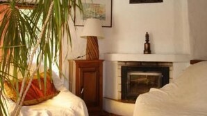 3 bedrooms - "La petite maison" (Das kleine Haus) by Interhome (Sillans-la-Cascade)
