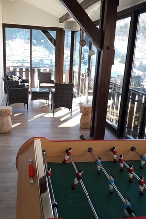 Spielezimmer