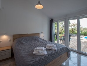 Internet - für 10 Personen und 2 Kinder in Juricani, Istrien (Istrische Riviera) by Interhome (Umag/Juricani)