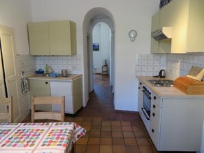 Fridge, cookware/dishes/utensils - Casa Speranza PT by Interhome (Locarno)