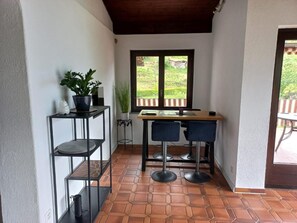 Fridge, oven, dishwasher, cookware/dishes/utensils - Aranciarosa by Interhome (Caviano)