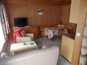 TV - Des Alpes 4-Bettwohnung by Interhome (Hasliberg)