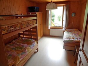 Room - Des Alpes 4-Bettwohnung by Interhome (Hasliberg)