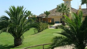 Property grounds - Villa "Los Arcos" mit privatem Garten und Terrasse by Interhome (Lepe)