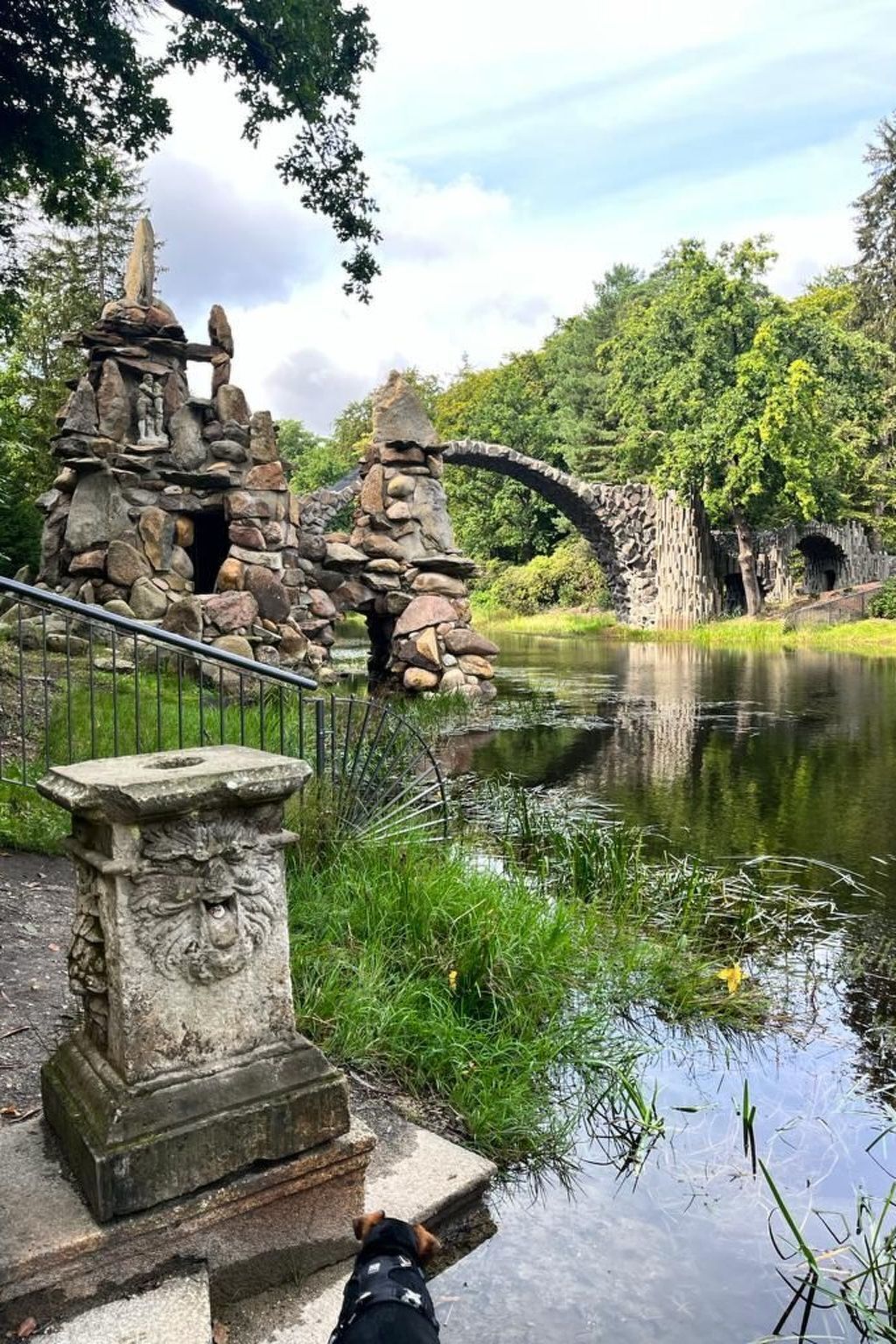 المنطقة المحيطة بالمنشأة