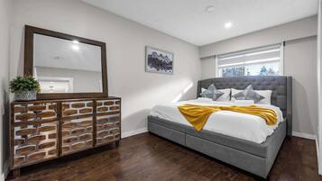 Internet, bed sheets